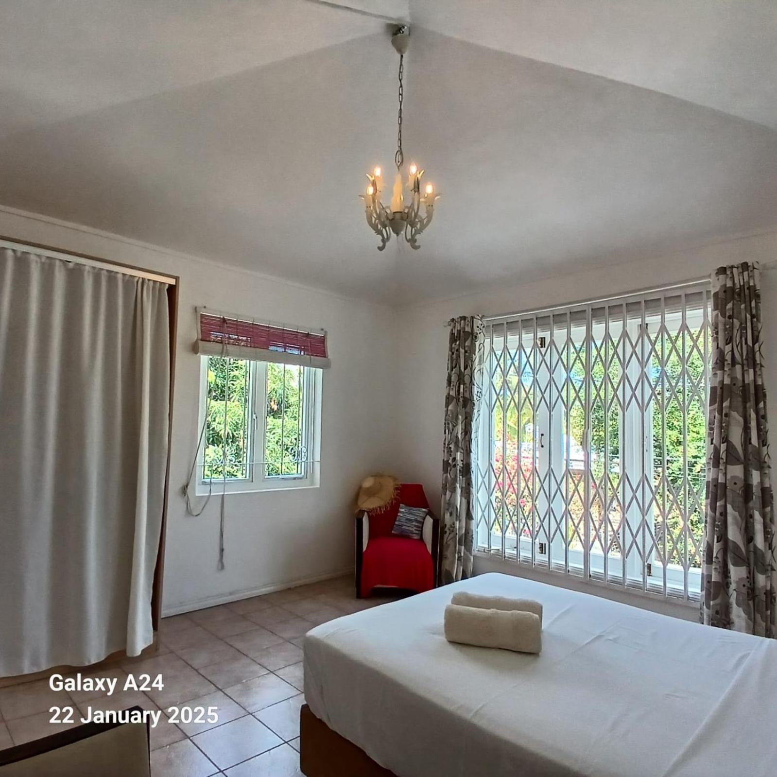 The Coral House Apartment Rivière Noire